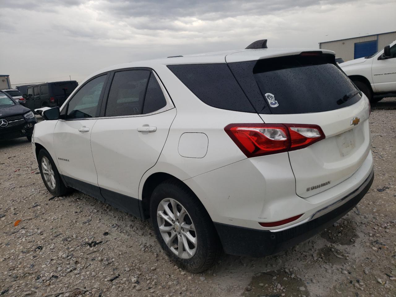 Изображение 2 2019 CHEVROLET EQUINOX LT 2019 с VIN 2GNAXKEVXK6146150