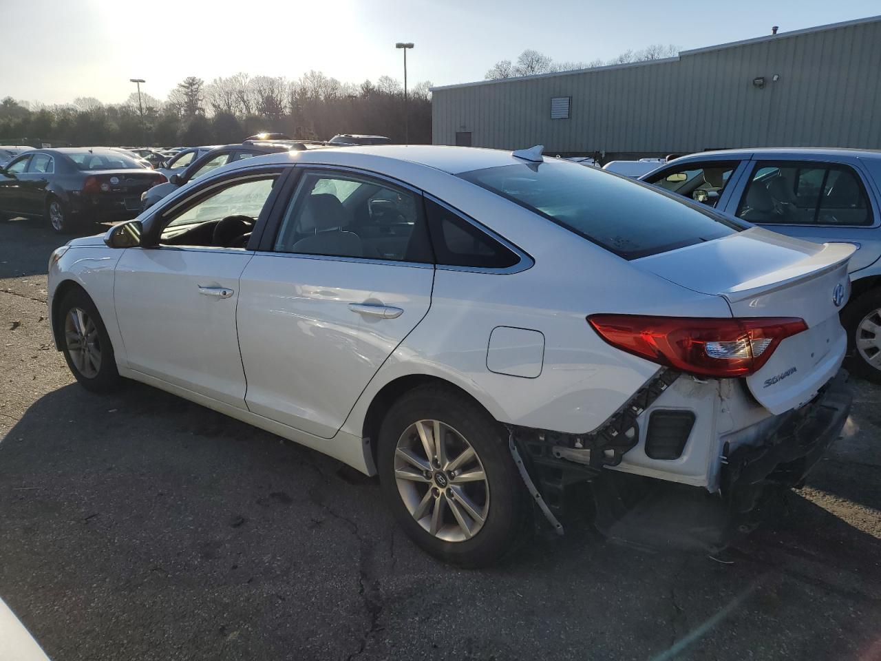 Изображение 2 2015 HYUNDAI SONATA SE 2015 с VIN 5NPE24AF9FH248396