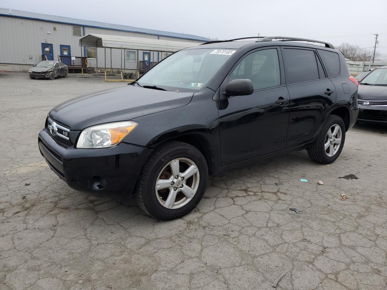 Изображение 1 2008 TOYOTA RAV4  2008 с VIN JTMBK33V385068271