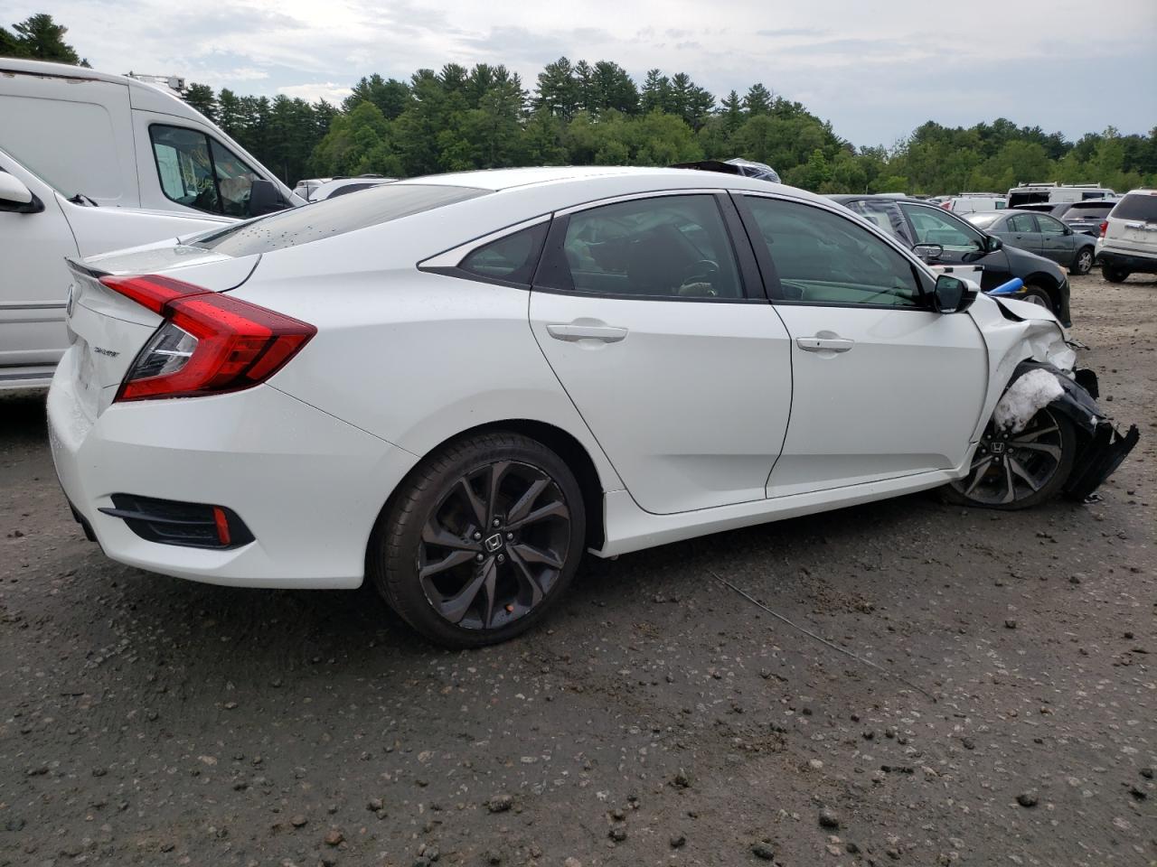 Image 3 of 2019 HONDA CIVIC SPORT 2019 with VIN 2HGFC2F81KH542007