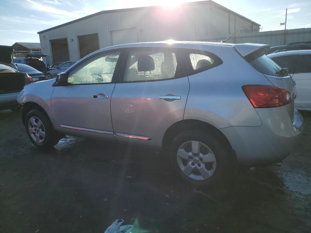 Obraz 2 z 2011 NISSAN ROGUE S 2011 z VIN JN8AS5MV2BW296788