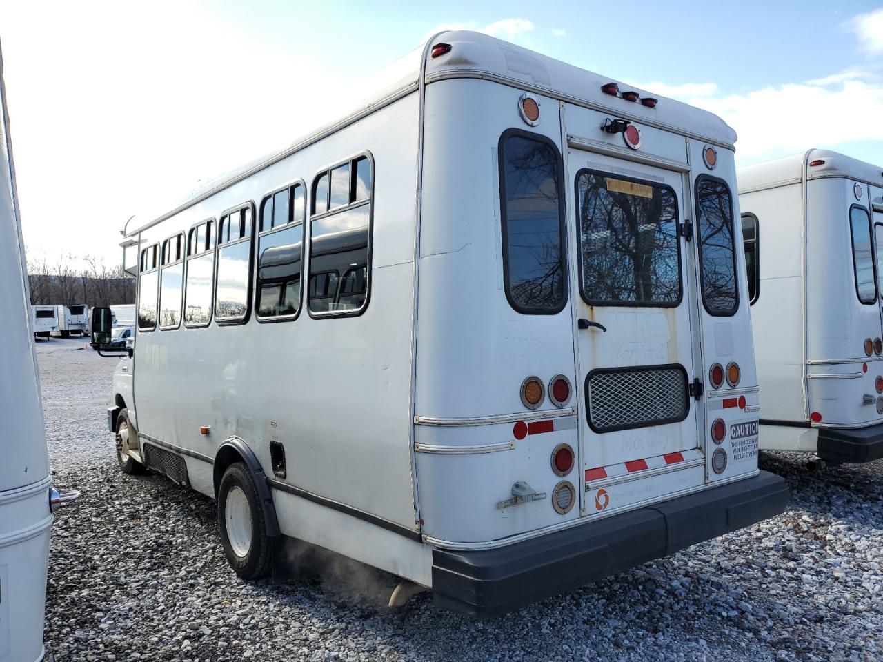 Obraz 2 z 2014 FORD ECONOLINE E450 SUPER DUTY CUTAWAY VAN 2014 z VIN 1FDFE4FS3EDB10080