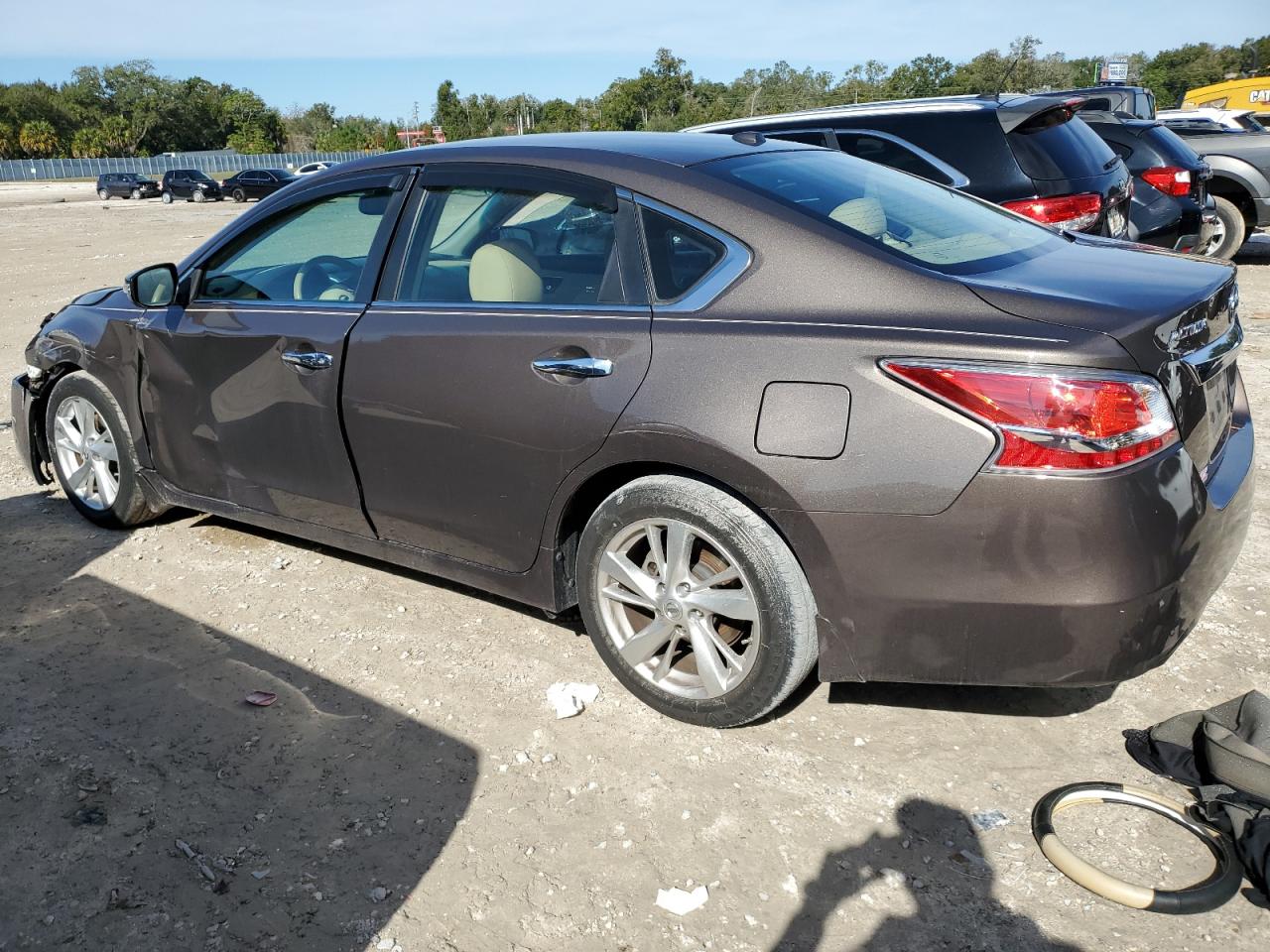 Image 2 of 2015 NISSAN ALTIMA 2.5 2015 with VIN 1N4AL3AP5FN894796