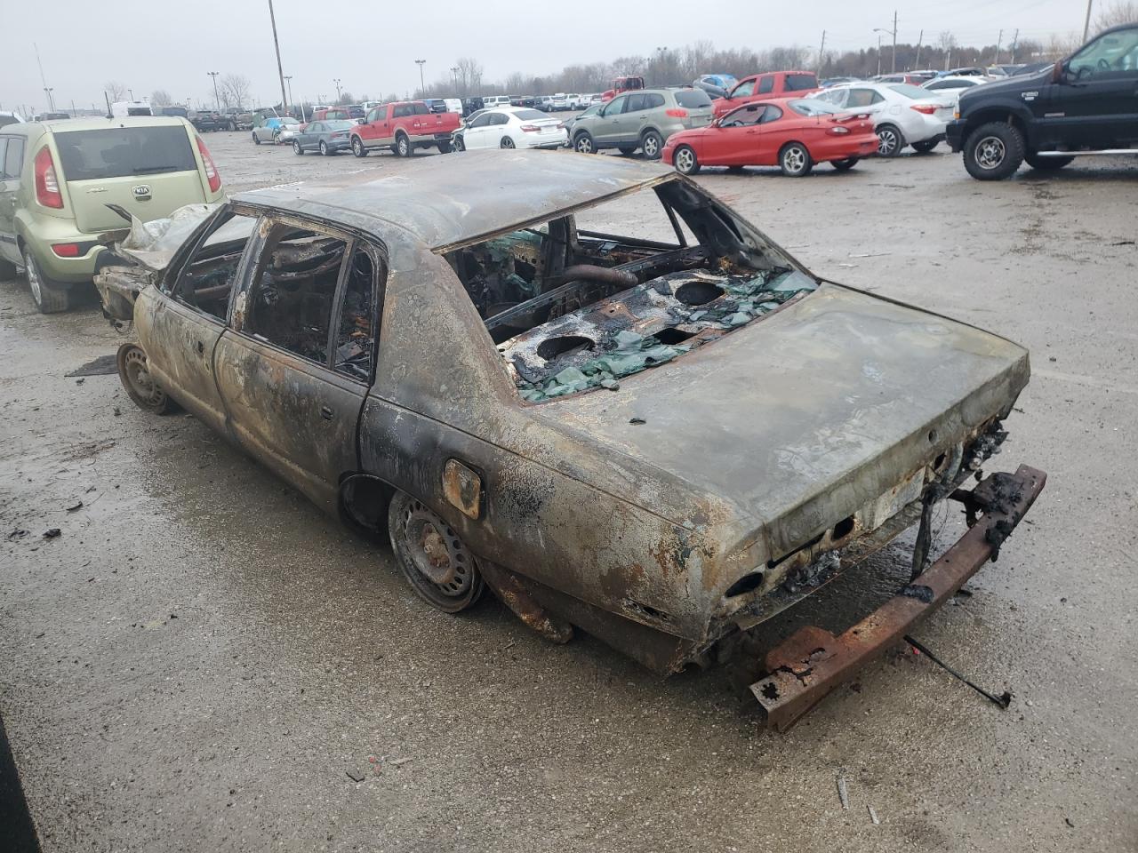 Image 2 of 1996 BUICK PARK AVENUE  1996 with VIN 1G4CW52K0TH634840