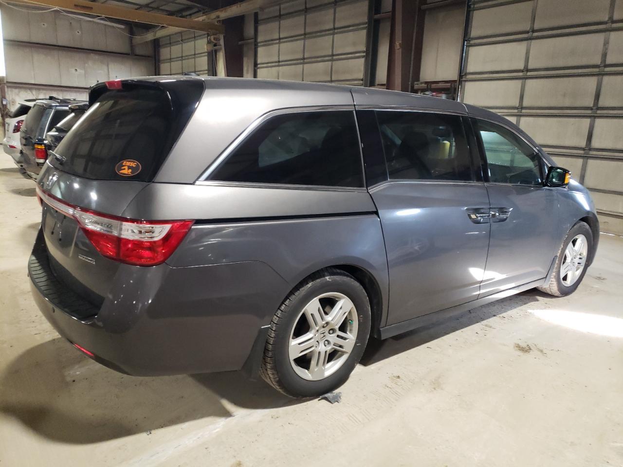 Изображение 3 2013 HONDA ODYSSEY TOURING 2013 с VIN 5FNRL5H92DB046581
