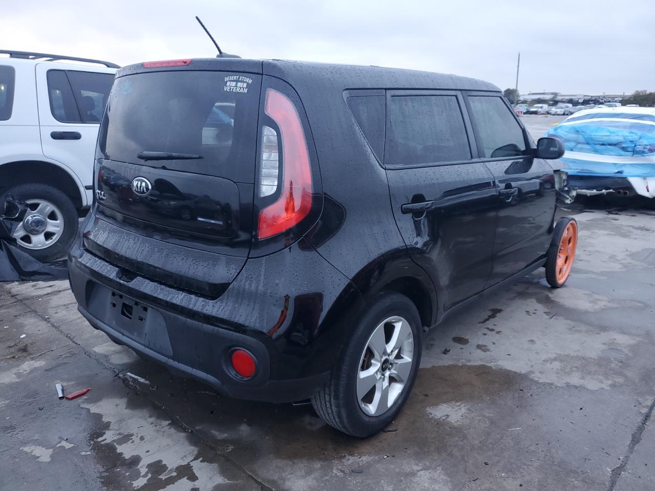 Изображение 3 2017 KIA SOUL  2017 с VIN KNDJN2A21H7885524