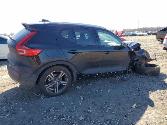 Image 3 of 2023 VOLVO XC40 CORE 2023 with VIN YV4L12UK2P2054557