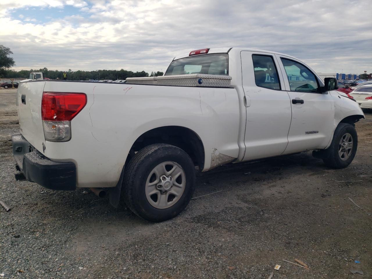 Изображение 3 2013 TOYOTA TUNDRA DOUBLE CAB SR5 2013 с VIN 5TFRU5F13DX029160