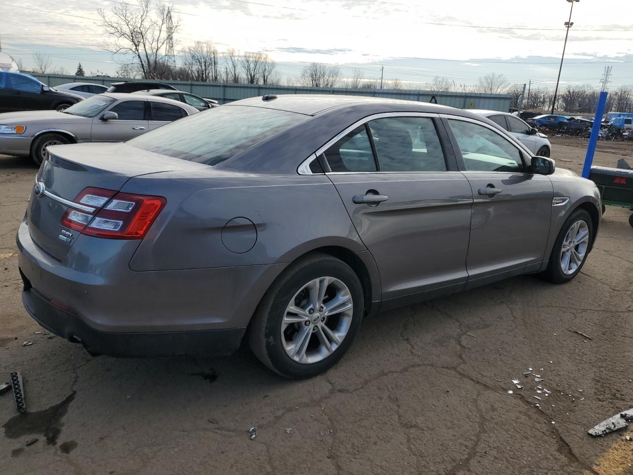 Image 3 of 2013 FORD TAURUS SEL 2013 with VIN 1FAHP2H87DG190614