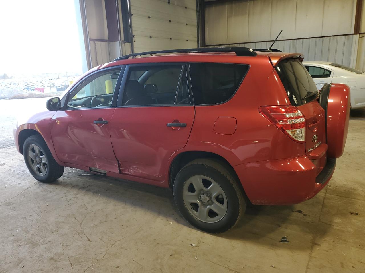 Изображение 2 2010 TOYOTA RAV4  2010 с VIN JTMBF4DV1A5030343