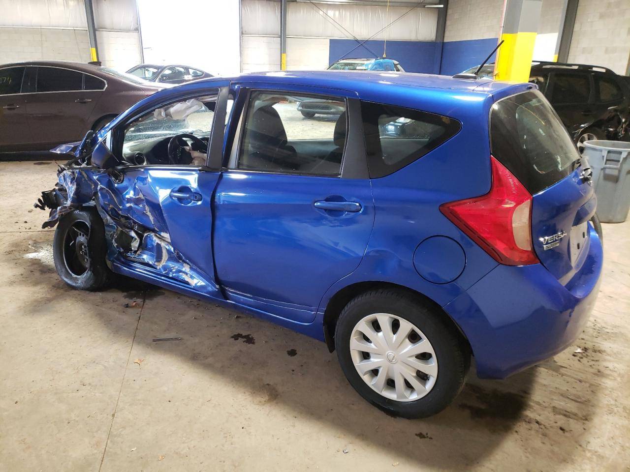Изображение 2 2016 NISSAN VERSA NOTE S 2016 с VIN 3N1CE2CP5GL398163