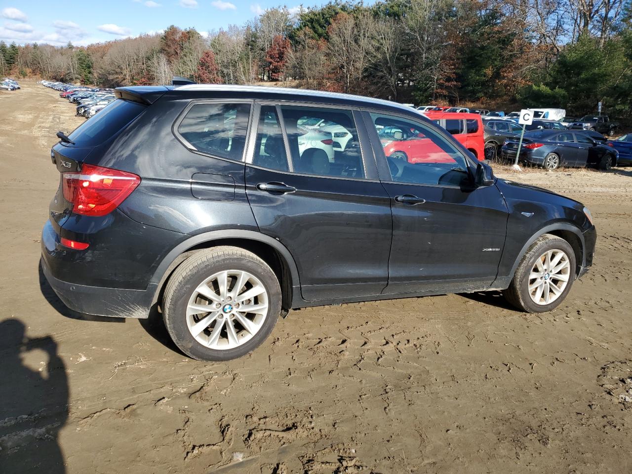 Obraz 3 z 2015 BMW X3 XDRIVE28I 2015 z VIN 5UXWX9C53F0D58821