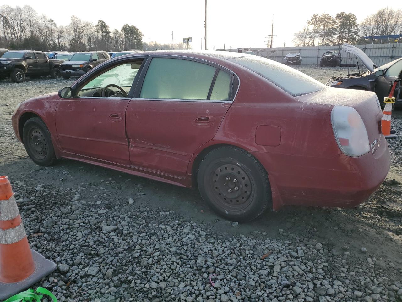 Obraz 2 z 2003 NISSAN ALTIMA BASE 2003 z VIN 1N4AL11D43C336052