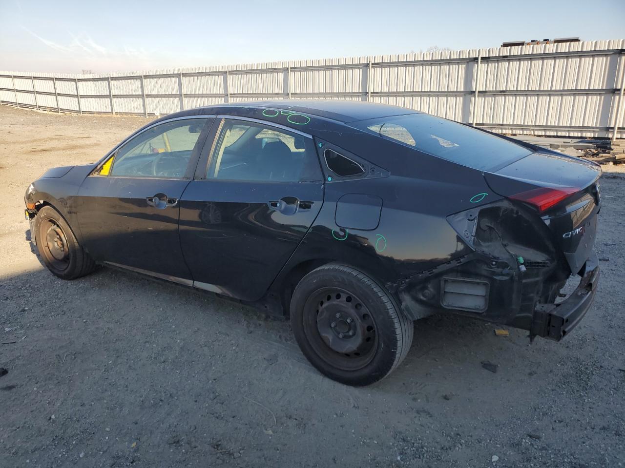 Изображение 2 2017 HONDA CIVIC LX 2017 с VIN 2HGFC2F55HH513608