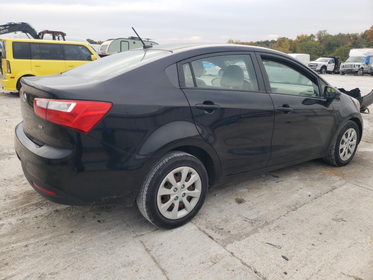 Image 3 of 2013 KIA RIO LX 2013 with VIN KNADM4A35D6153530