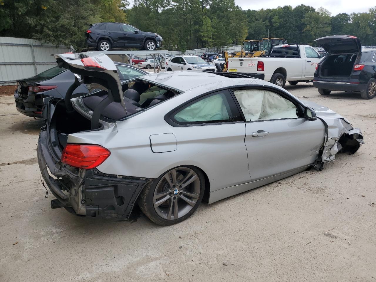 Image 3 of Bmw 435 I 2015 with VIN WBA3R1C50FK193616