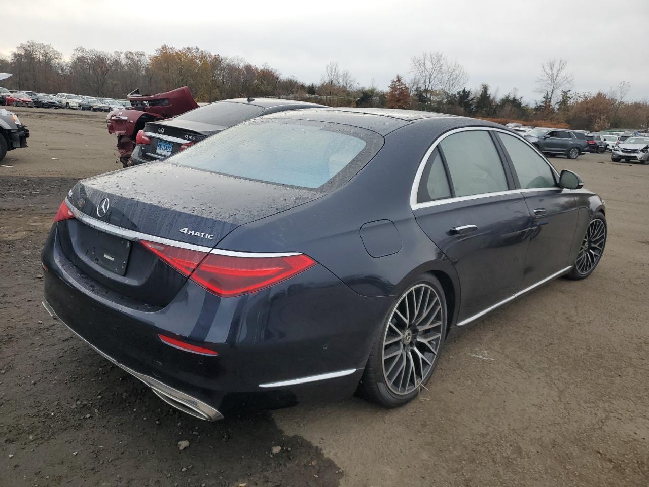 Image 3 of 2023 MERCEDES-BENZ S 580 4MATIC 2023 with VIN W1K6G7GB6PA184876