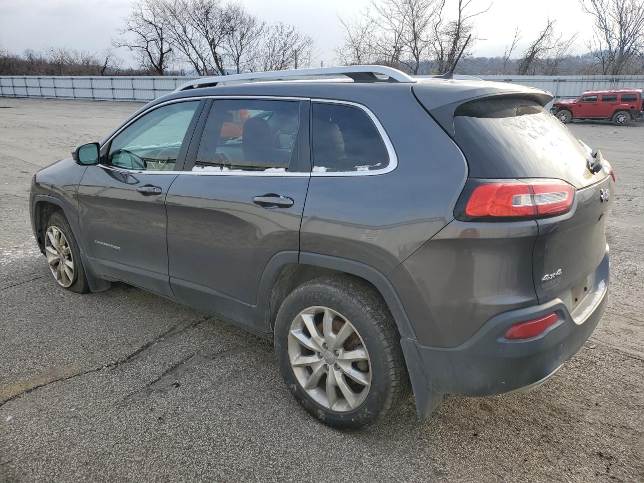 Image 2 of 2015 JEEP CHEROKEE LIMITED 2015 with VIN 1C4PJMDS5FW676576