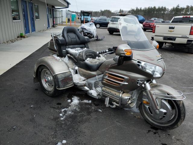 Image 1 of 2002 HONDA GL1800  2002 with VIN 1HFSC47022A100584
