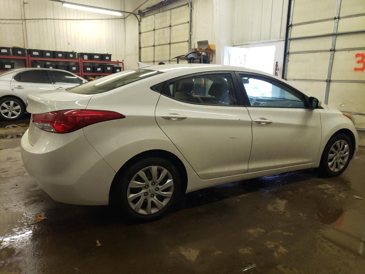 Obraz 3 z 2012 HYUNDAI ELANTRA GLS 2012 z VIN 5NPDH4AE9CH071099