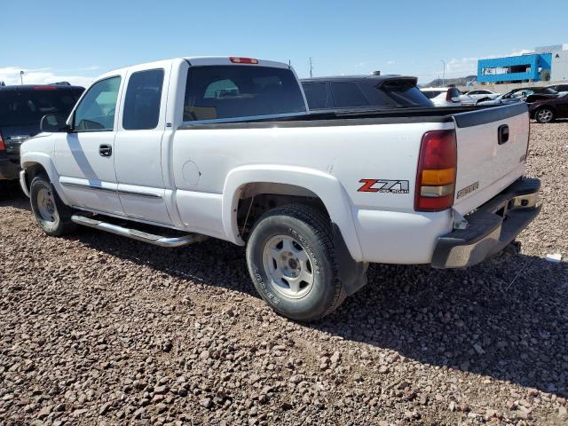 Image 2 of 2003 GMC NEW SIERRA K1500 2003 with VIN 1GTEK19T03E197584