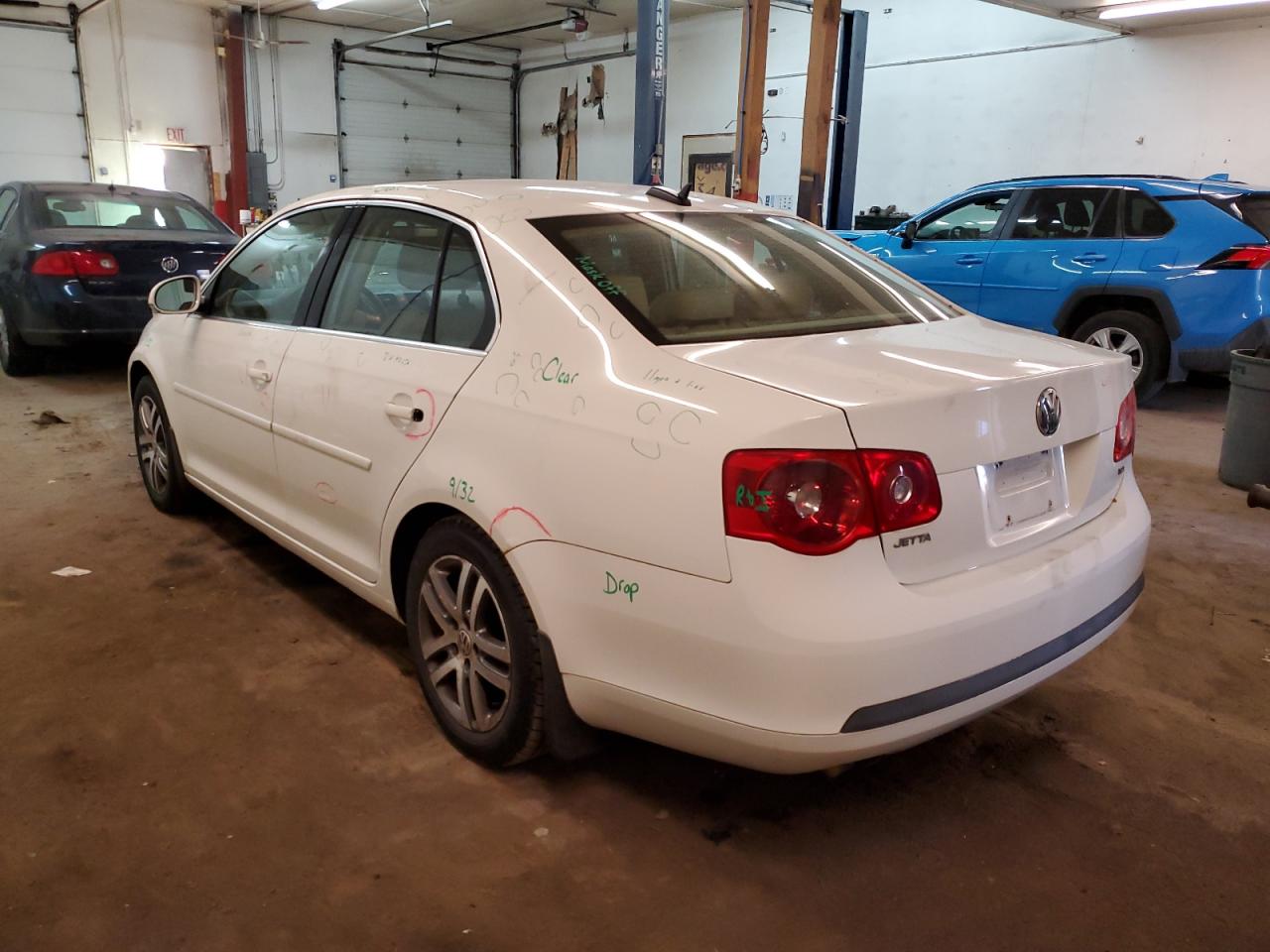 Obraz 2 z 2006 VOLKSWAGEN JETTA TDI OPTION PACKAGE 1 2006 z VIN 3VWST71K96M681237