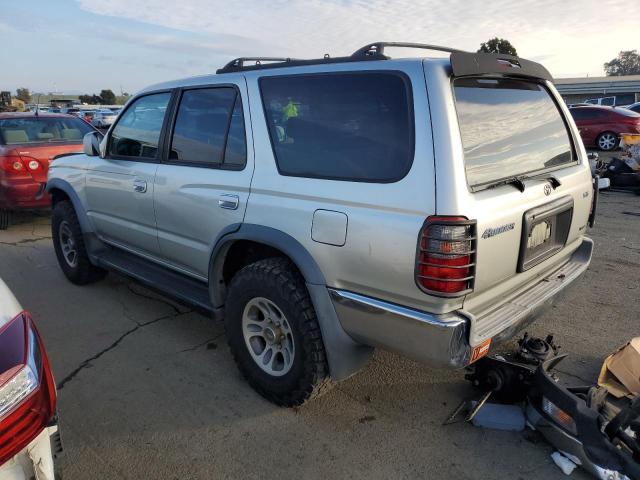 Image 2 of 2000 TOYOTA 4RUNNER SR5 2000 with VIN JT3GN86R7Y0144116