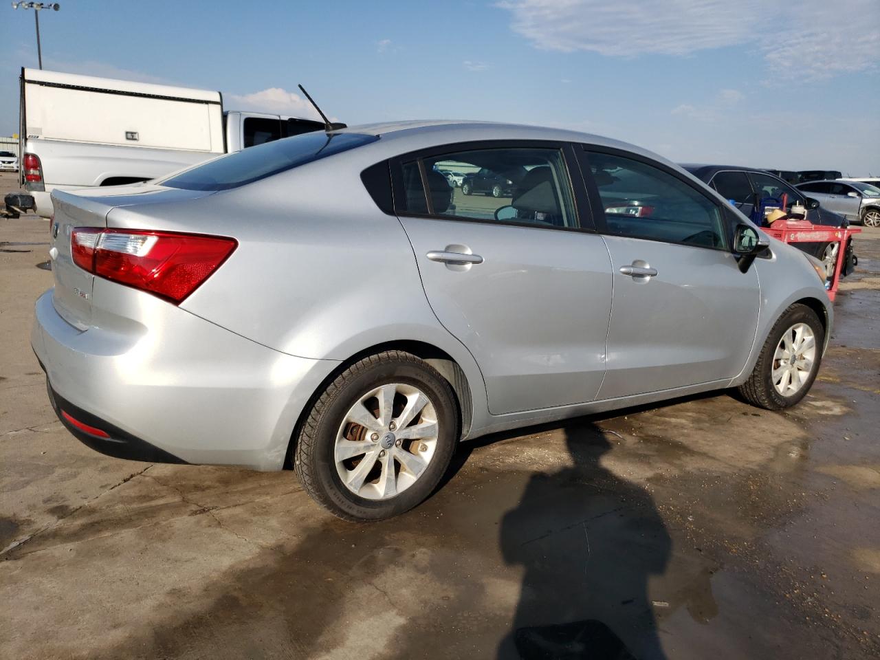 Obraz 3 z 2015 KIA RIO EX 2015 z VIN KNADN4A34F6426148