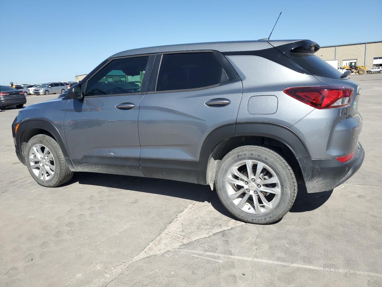 Изображение 2 Chevrolet Trailblazer Ls 2021 с VIN KL79MMS20MB013176