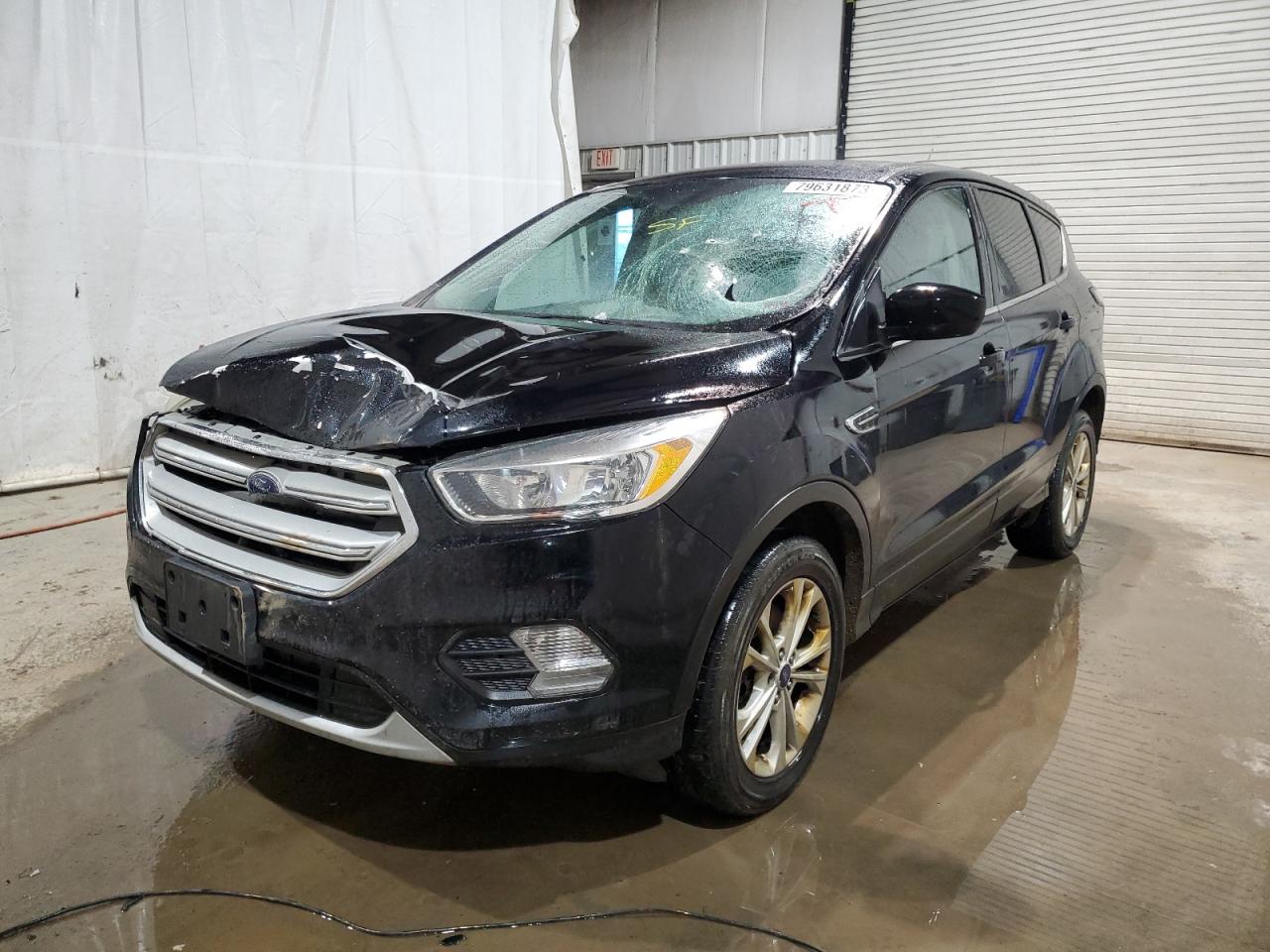 Obraz 1 z 2017 FORD ESCAPE SE 2017 z VIN 1FMCU9GD3HUC70922