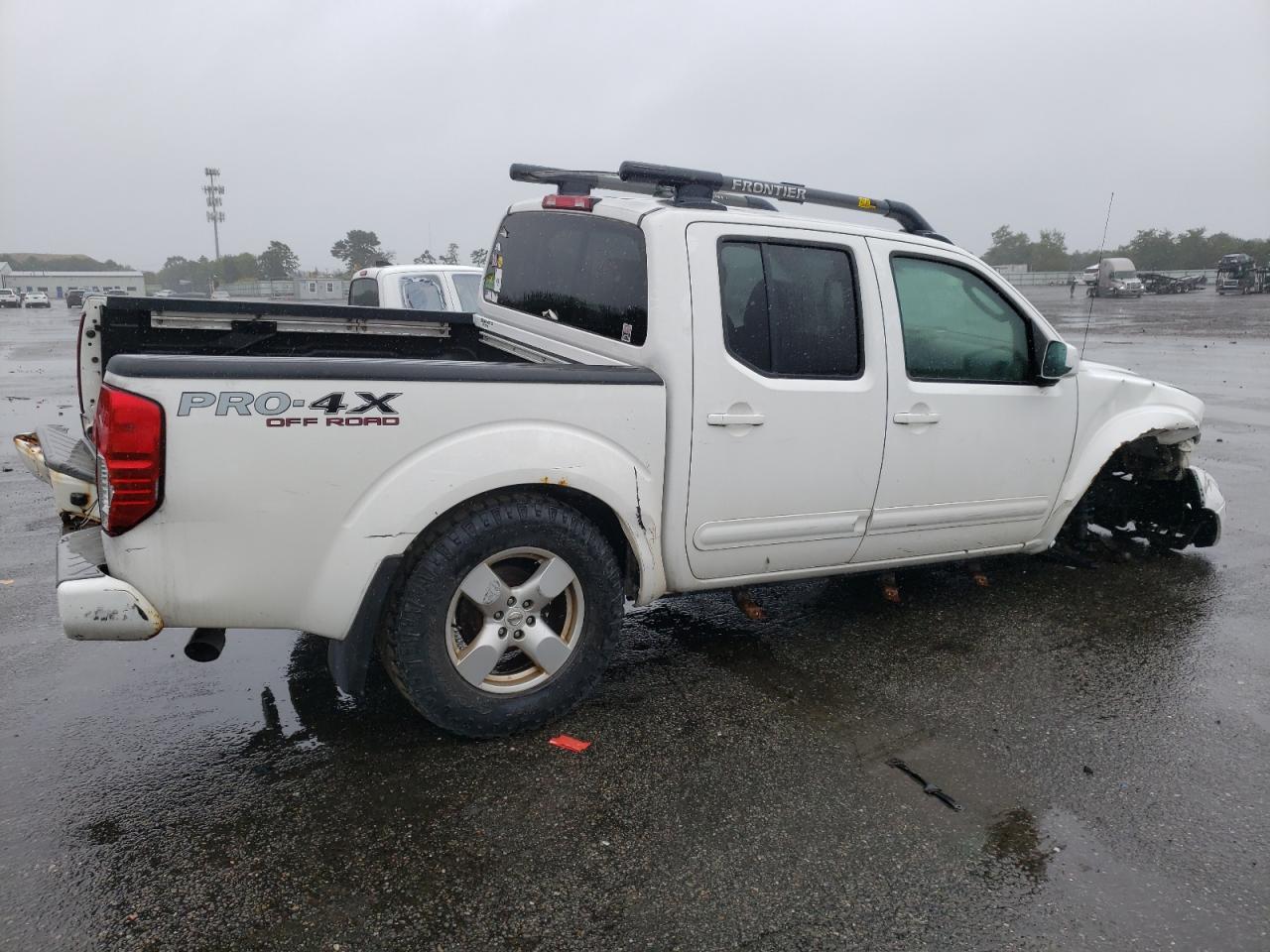 Obraz 3 z 2007 NISSAN FRONTIER CREW CAB LE 2007 z VIN 1N6AD07W87C464582