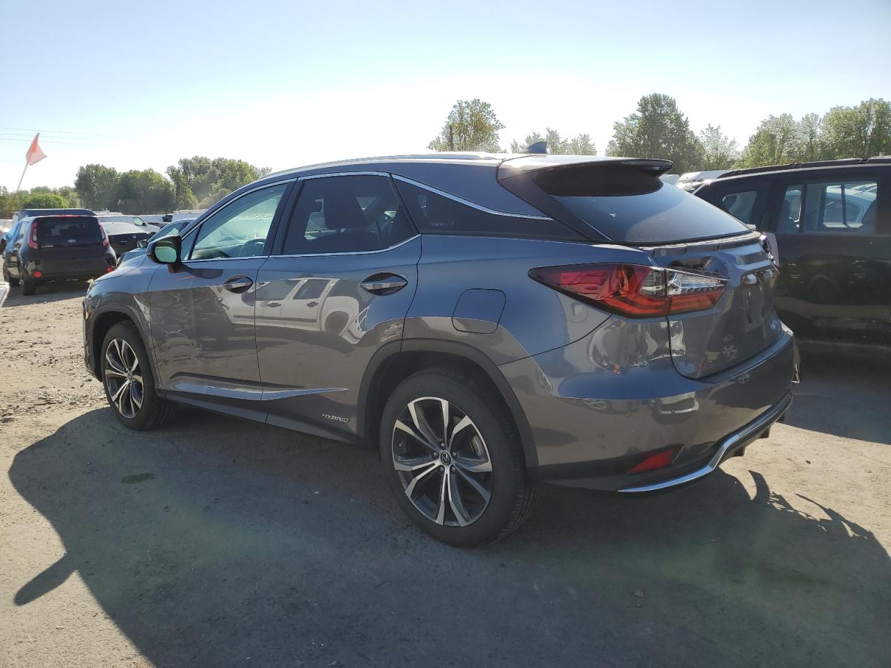 Image 2 of 2022 LEXUS RX 450H 2022 with VIN 2T2HGMDAXNC079615