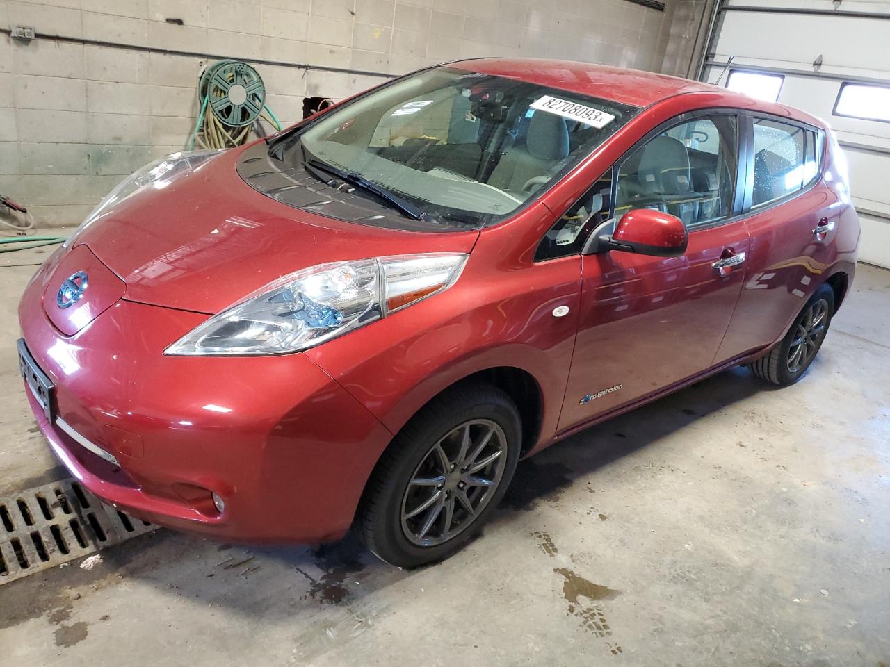 Изображение 1 2012 NISSAN LEAF SV 2012 с VIN JN1AZ0CP4CT025024