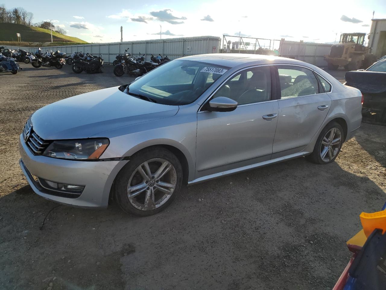 Obraz 1 z 2012 VOLKSWAGEN PASSAT SEL 2012 z VIN 1VWCN7A31CC083583