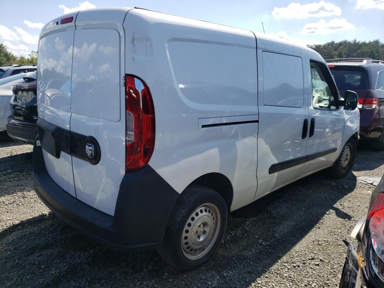 Изображение 3 2020 RAM PROMASTER CITY  2020 с VIN ZFBHRFAB0L6P47128