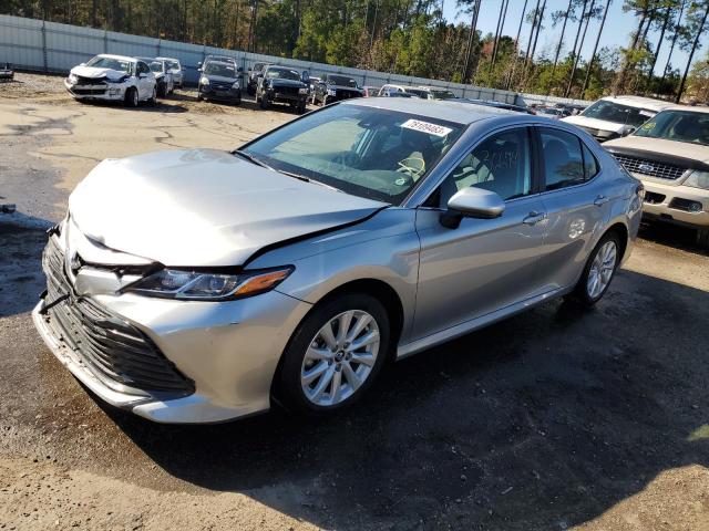 Obraz 1 z 2020 TOYOTA CAMRY LE 2020 z VIN 4T1C11AKXLU902857