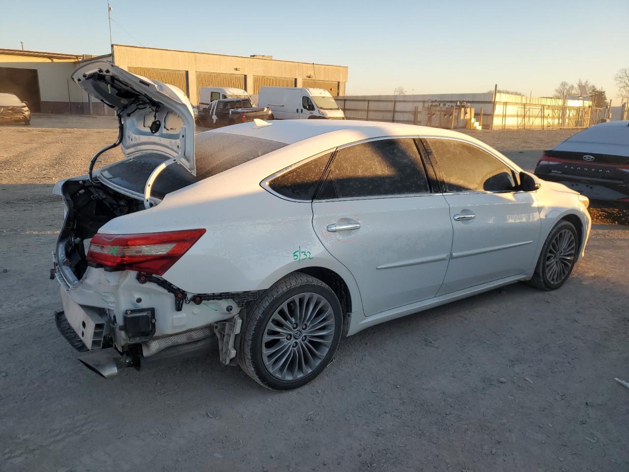 Изображение 3 2016 TOYOTA AVALON XLE 2016 с VIN 4T1BK1EBXGU200952