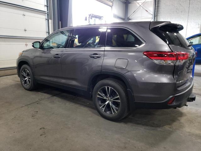 Изображение 2 2019 TOYOTA HIGHLANDER LE 2019 с VIN 5TDBZRFH3KS966228