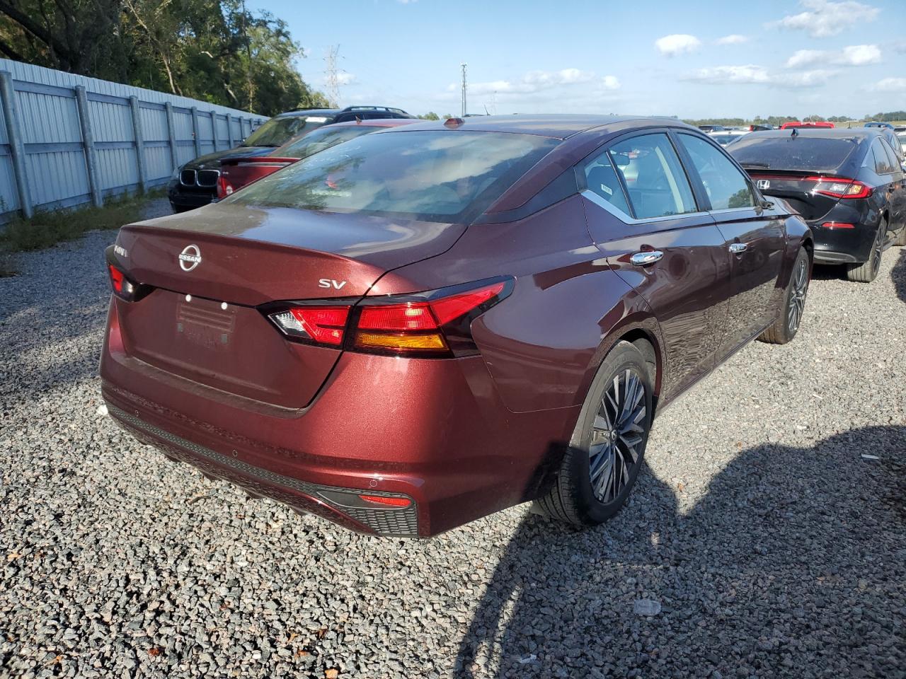 Image 3 of 2024 NISSAN ALTIMA SV 2024 with VIN 1N4BL4DV4RN309036
