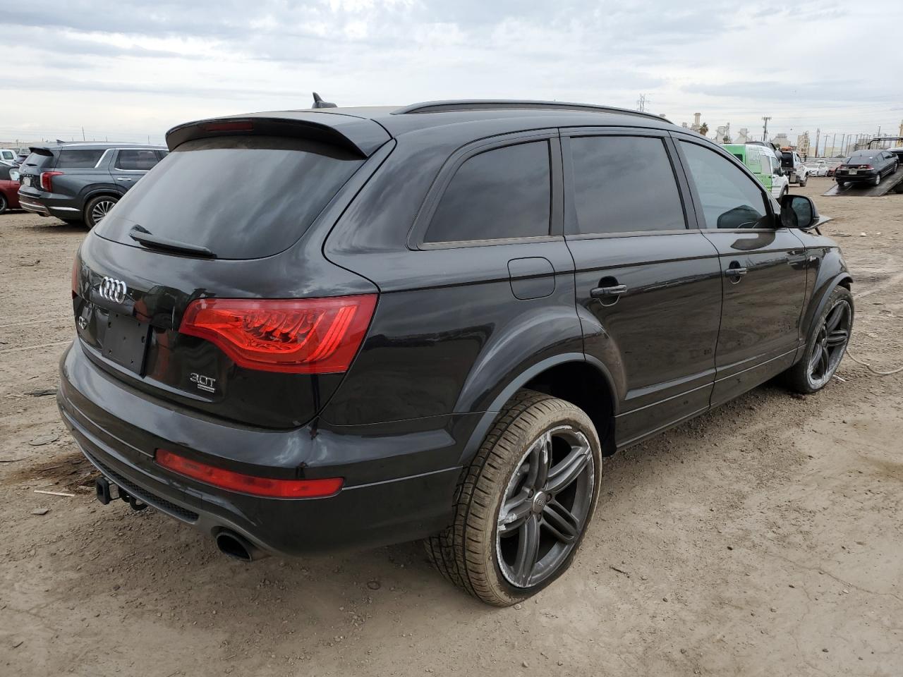 Image 3 of 2015 AUDI Q7 PRESTIGE 2015 with VIN WA1DGAFE6FD007763