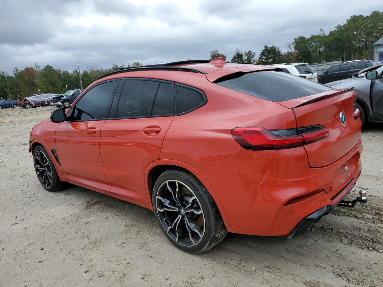 Obraz 2 z 2021 BMW X4 M COMPETITION 2021 z VIN 5YMUJ0C02M9F36986
