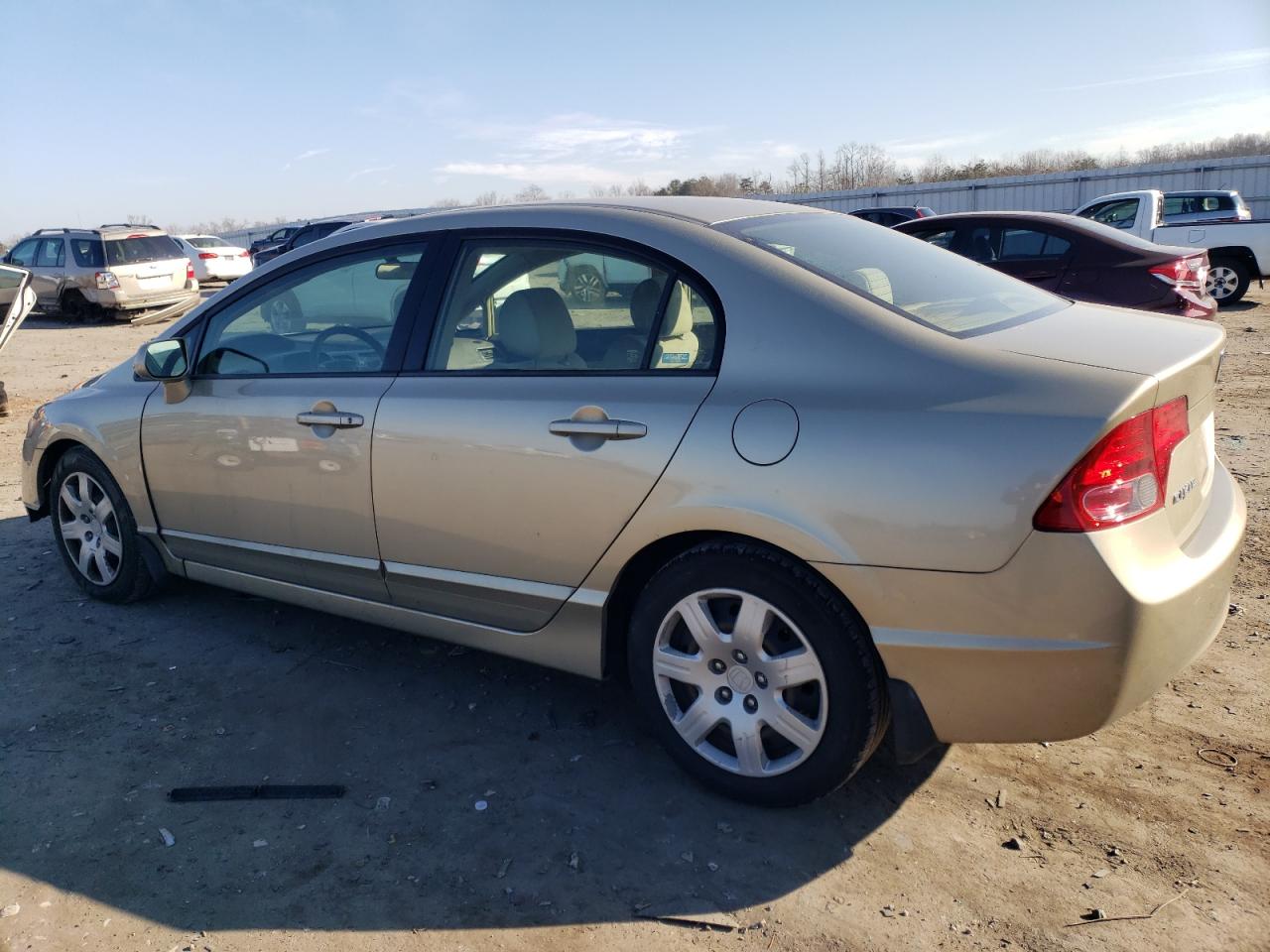 Изображение 2 2007 HONDA CIVIC LX 2007 с VIN JHMFA16597S006800