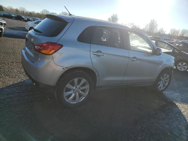 Obraz 3 z 2014 MITSUBISHI OUTLANDER ES 2014 z VIN 4A4AP3AU3EE021799