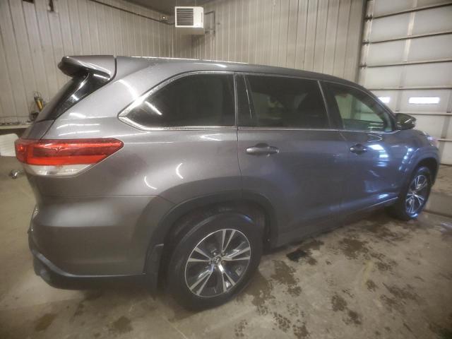 Изображение 3 2018 TOYOTA HIGHLANDER LE 2018 с VIN 5TDBZRFH7JS497031