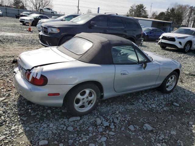 Obraz 3 z 2000 MAZDA MX-5 MIATA BASE 2000 z VIN JM1NB3531Y0152112