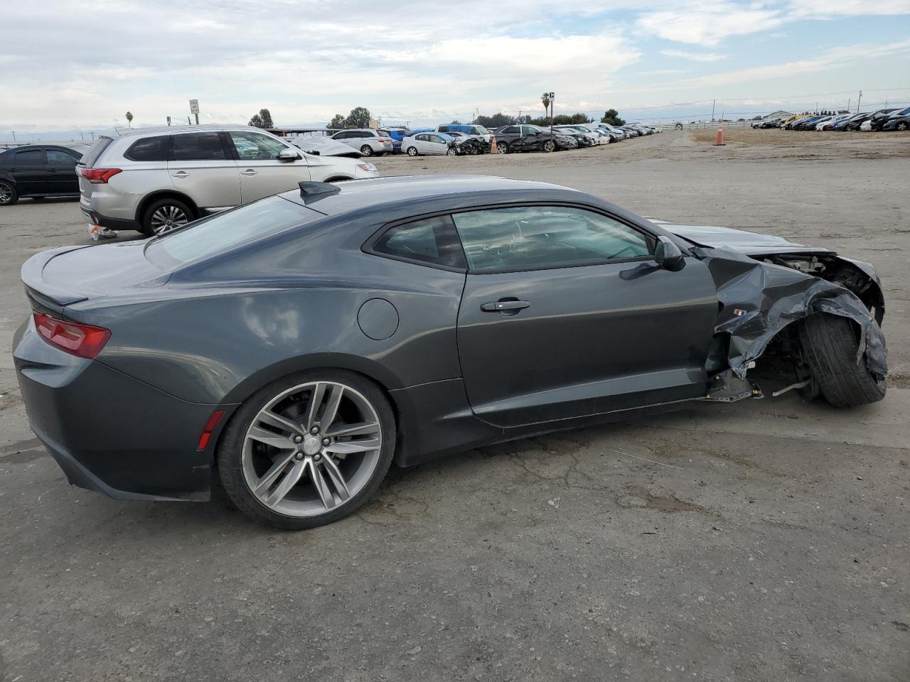 Obraz 3 z 2017 CHEVROLET CAMARO LT 2017 z VIN 1G1FD1RX5H0164904
