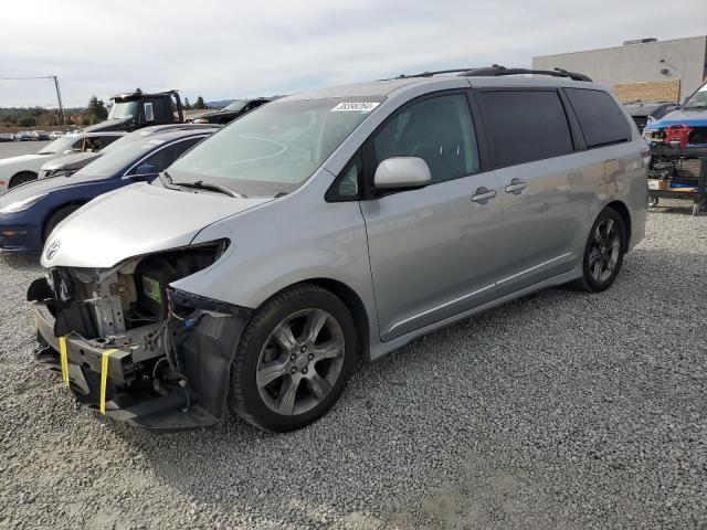 Изображение 2011 TOYOTA SIENNA SPORT 2011