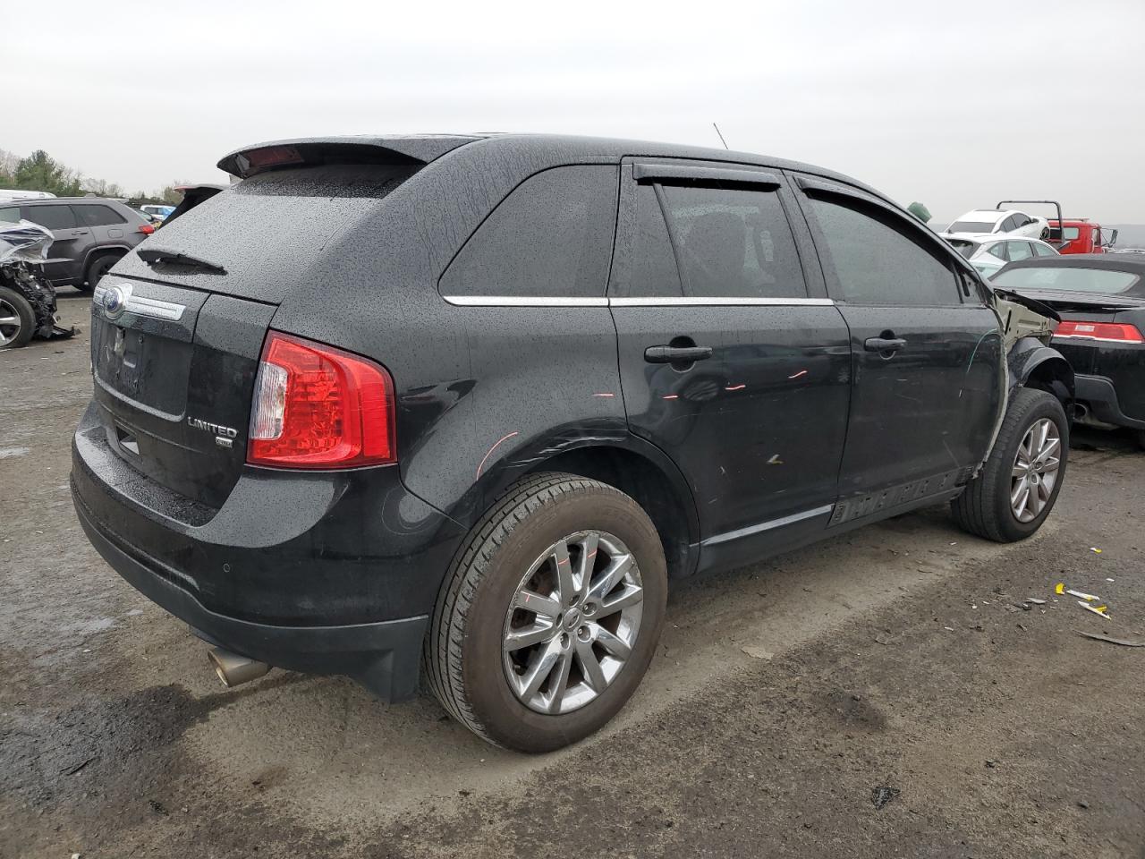 Image 3 of 2011 FORD EDGE LIMITED 2011 with VIN 2FMDK4KC0BBA92802