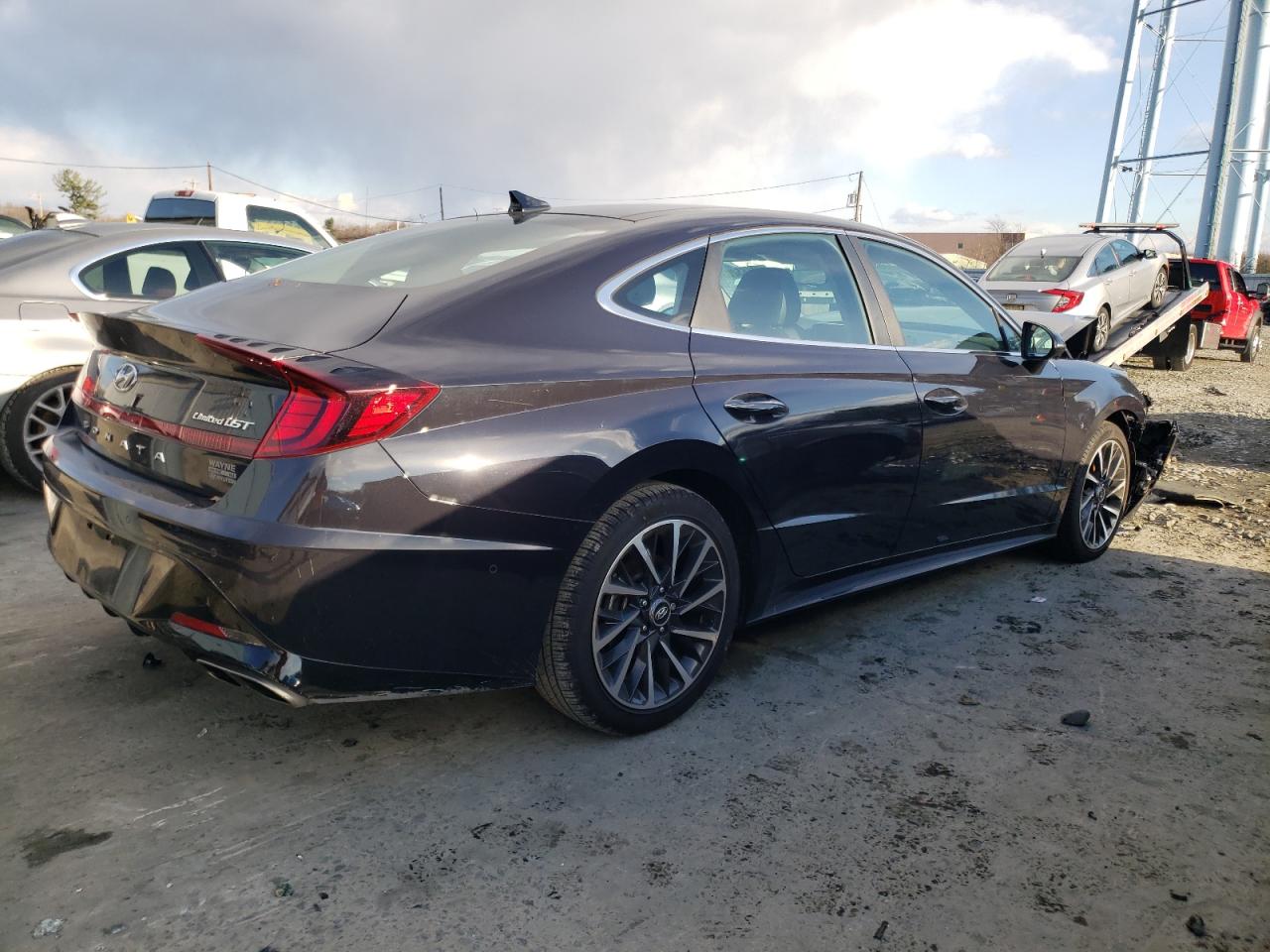 Image 3 of 2023 HYUNDAI SONATA LIMITED 2023 with VIN KMHL34J20PA285228
