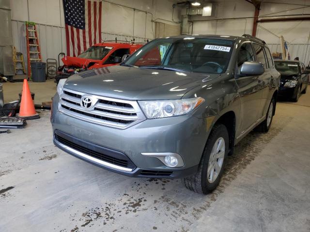 Image 1 of 2012 TOYOTA HIGHLANDER BASE 2012 with VIN 5TDBK3EH5CS158516